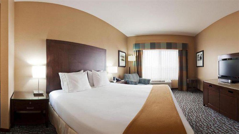 Holiday Inn Express & Suites Salinas, An Ihg Hotel Exterior foto
